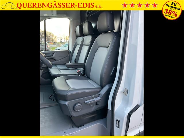 Volkswagen / Crafter Kastenwagen / Wei&szlig; / / / 30 2.0 TDI MR L3H2 / 4 J. Garantie