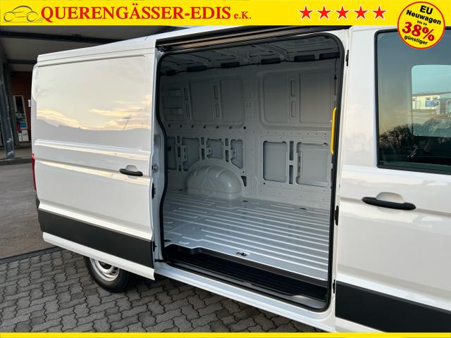 Volkswagen / Crafter Kastenwagen / Wei&szlig; / / / 30 2.0 TDI MR L3H2 / 4 J. Garantie