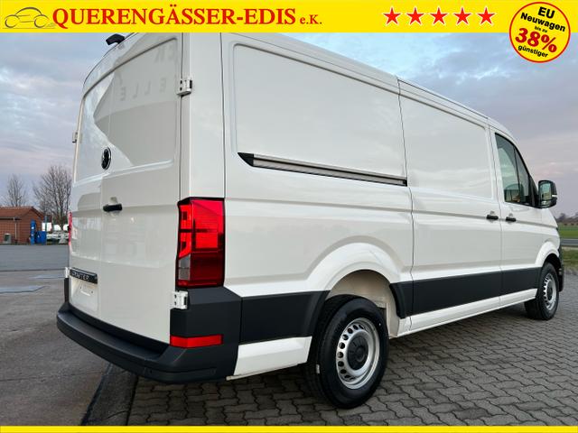 Volkswagen / Crafter Kastenwagen / Wei&szlig; / / / 30 2.0 TDI MR L3H2 / 4 J. Garantie