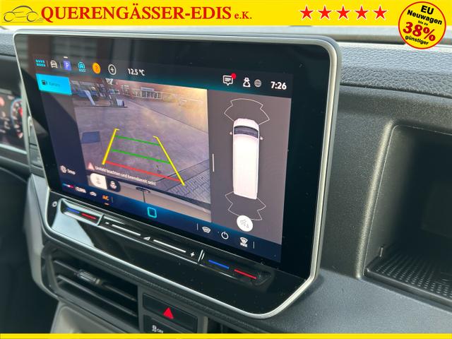 Volkswagen / Crafter Kastenwagen / Wei&szlig; / / / 30 2.0 TDI MR Aut. L3H2 / 4 J. Garantie