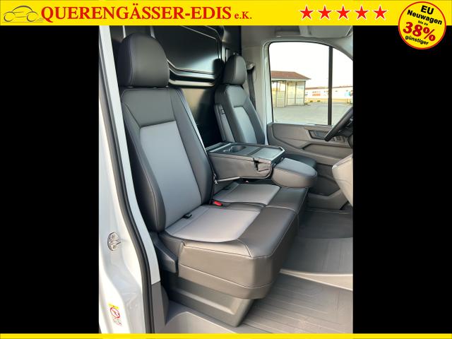 Volkswagen / Crafter Kastenwagen / Wei&szlig; / / / 30 2.0 TDI MR Aut. L3H2 / 4 J. Garantie