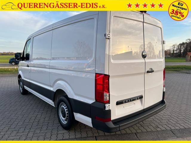 Volkswagen / Crafter Kastenwagen / Wei&szlig; / / / 30 2.0 TDI MR Aut. L3H2 / 4 J. Garantie