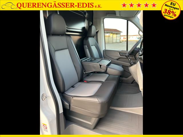 Volkswagen / Crafter Kastenwagen / Wei&szlig; / / / 30 2.0 TDI HD MR L3H3 / 4 J. Garantie