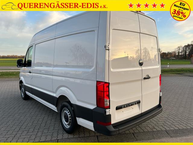 Volkswagen / Crafter Kastenwagen / Wei&szlig; / / / 30 2.0 TDI HD MR L3H3 / 4 J. Garantie