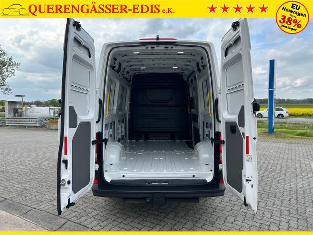 MAN / TGE Kastenwagen / Weiß / / / 3.140 2.0 TDI HD MR 4x4 L3H3 / Sperre