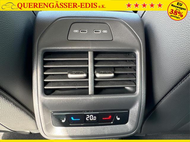 Skoda / Superb Combi / / / / Laurin & Klement+MATRIX-LED+NAVI+HEAD-UP+ACC+PDC+KAMERA+SOUNDSYSTEM