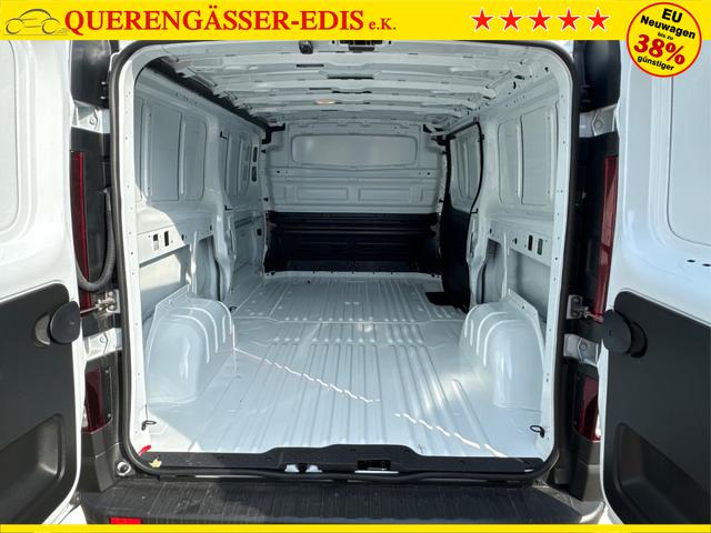 Renault / Trafic / / / / 