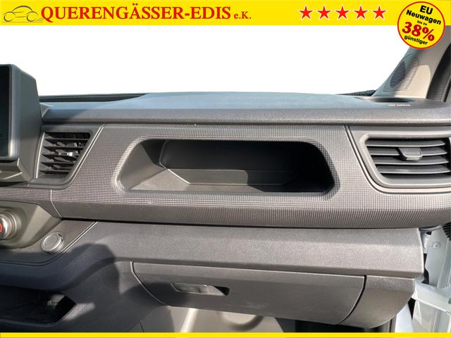 Renault / Trafic / / / / 