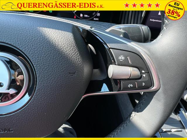 Skoda / Superb Combi / / / / DSG+MATRIX+NAVI+EL. HECKKL.+SHZ V+H