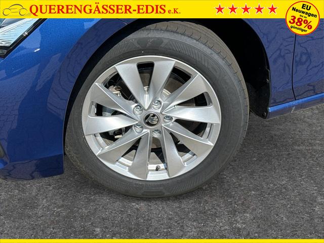 Skoda / Superb Combi / / / / DSG+MATRIX+NAVI+EL. HECKKL.+SHZ V+H