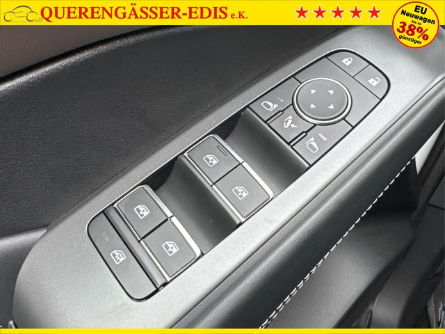 Nissan / Qashqai / Weiß / / / FACELIFT+360°KAMERA+ACC+PDC+EL. HECKKL. 