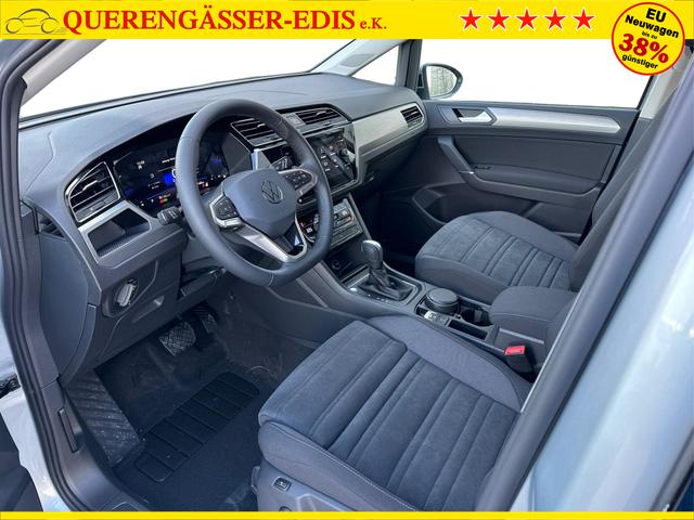 Volkswagen / Touran / / / / 1.5 TSI DSG / 7 Sitze+NAVI+IQ.LIGHT