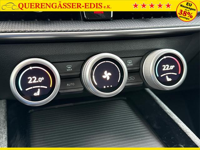 Skoda / Superb Combi / / / / DSG+AHK+NAVI+EL. HECKKL.+KESSY+SHZ V+H