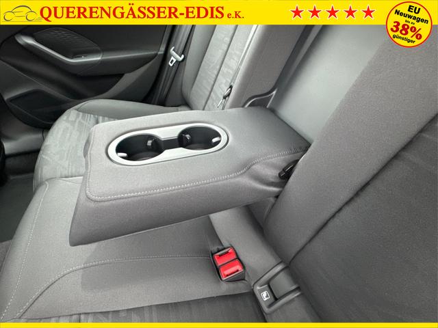 Audi / A5 Avant / / / / AHK+KAMERA+EL. HECKKL.+NAVI+SHZ+17 LM
