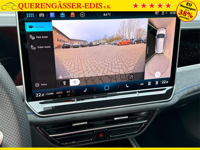 Volkswagen / Passat Variant / Grau / / / 4WD+AHK+PANO+HARMAN+19+BLACK STYLE
