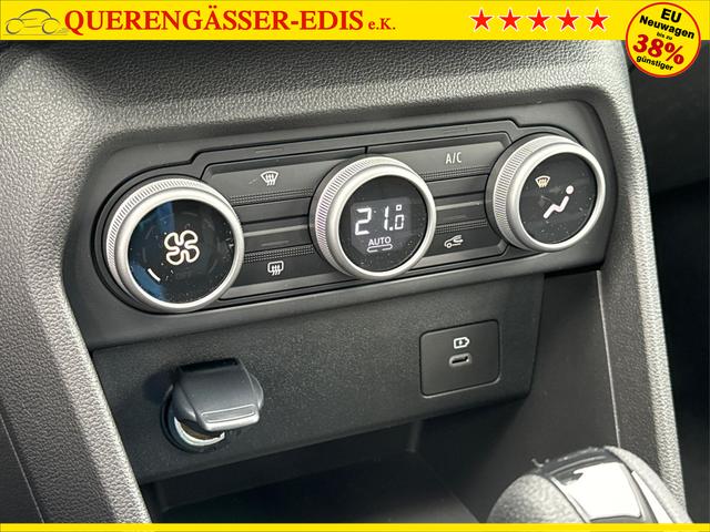 Dacia / Sandero Stepway / / / / NAVI+SHZ+KAMERA+PDC+16 LM