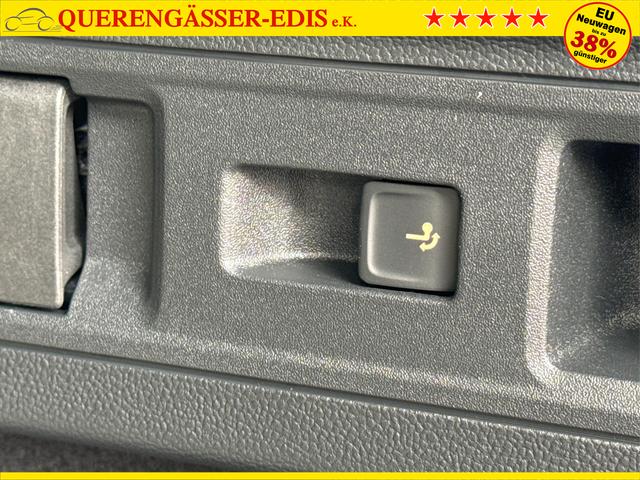 Volkswagen / Passat Variant / Grau / / / 4WD+AHK+PANO+HARMAN+19+BLACK STYLE