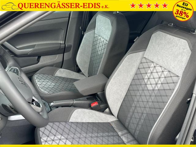 Volkswagen / Taigo / Schwarz / / / IQ.LIGHT MATRIX+KAMERA+ACC+SHZ+18''