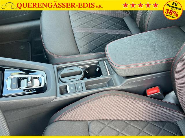 Skoda / Octavia Combi / Weiß / / / NAVI+MATRIX-LED+EL. HECKKL.+ 18LM