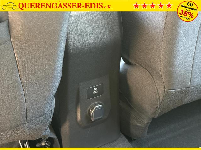 Dacia / Sandero / / / / KAMERA+SHZ+PDC+DAB+KLIMA