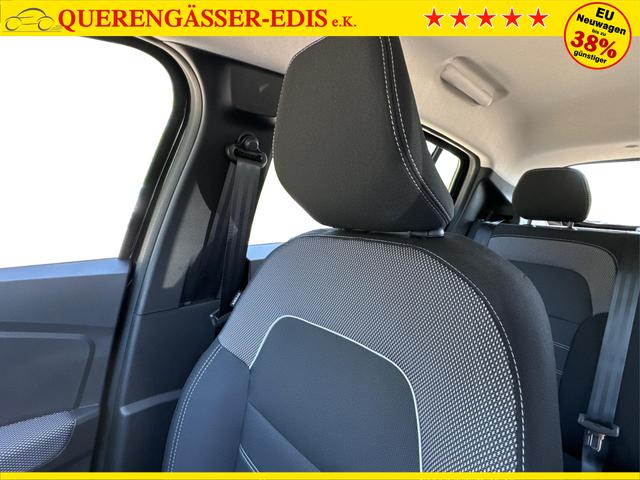 Dacia / Sandero / / / / KAMERA+SHZ+PDC+DAB+KLIMA