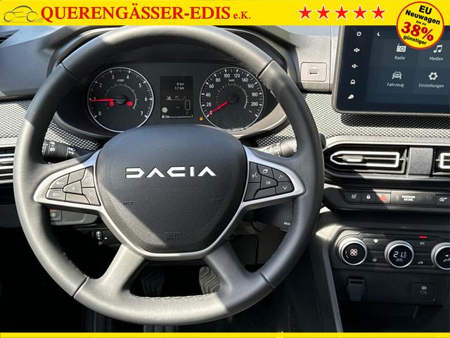 Dacia / Sandero / Weiß / / / KAMERA+SHZ + PDC+ DAB+ KLIMA