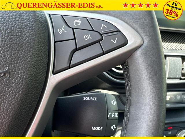 Dacia / Sandero / Weiß / / / KAMERA+SHZ + PDC+ DAB+ KLIMA