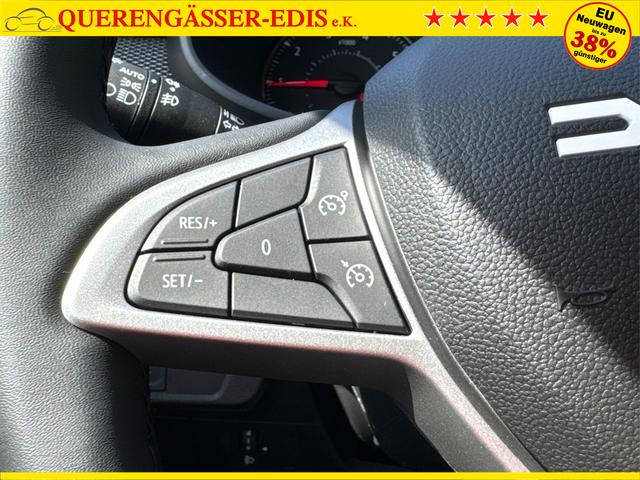 Dacia / Sandero / Weiß / / / KAMERA+SHZ + PDC+ DAB+ KLIMA
