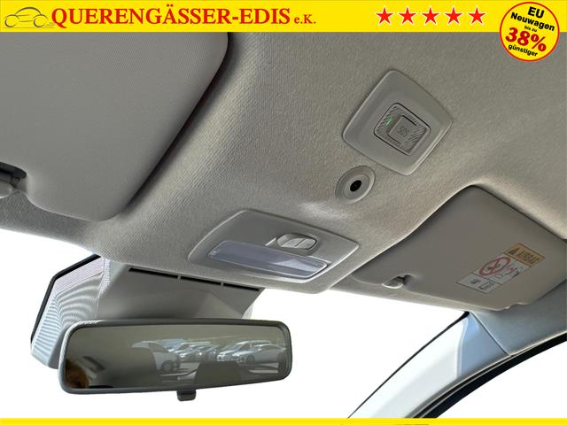 Dacia / Sandero / Weiß / / / KAMERA+SHZ + PDC+ DAB+ KLIMA