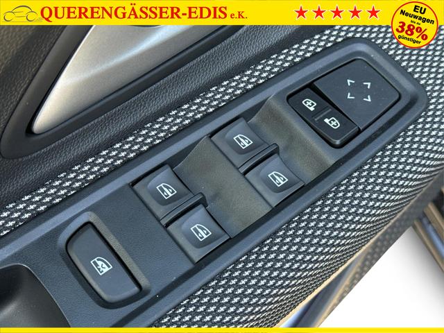 Dacia / Sandero / / / / KAMERA+SHZ+PDC+DAB+KLIMA