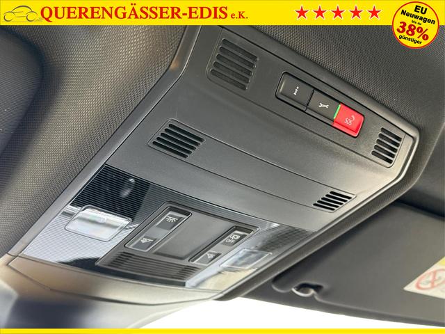 Volkswagen / T-Cross / / / / NAVI+IQ.LIGHT MATRIX+ACC+KAMERA+18'' ALU