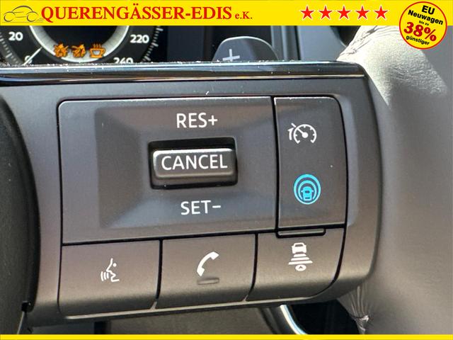 Nissan / Qashqai / Weiß / / / FACELIFT+KAMERA+ACC+PDC+SHZ+LED 