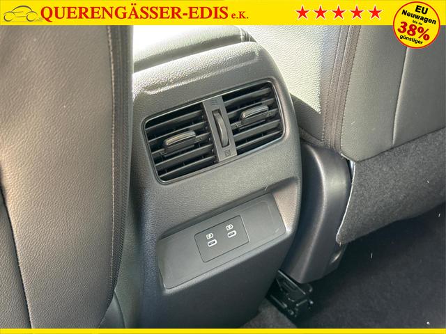 Nissan / Qashqai / Weiß / / / FACELIFT+KAMERA+ACC+PDC+SHZ+LED 