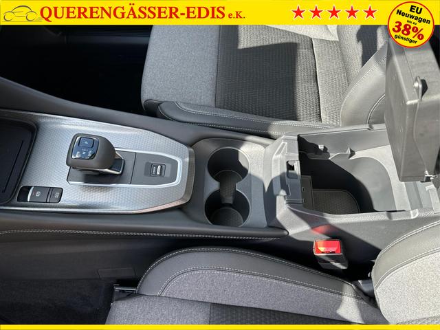 Nissan / Qashqai / Weiß / / / FACELIFT+KAMERA+ACC+PDC+SHZ+LED 
