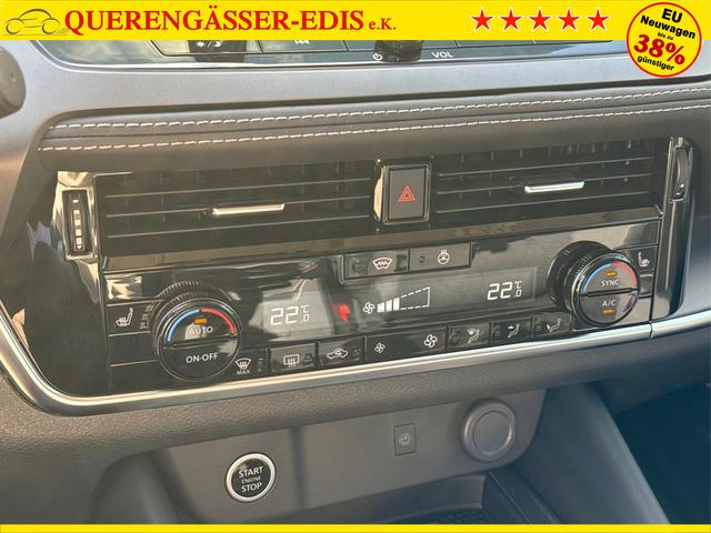 Nissan / Qashqai / Weiß / / / FACELIFT+KAMERA+ACC+PDC+SHZ+LED 