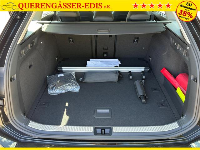 Volkswagen / Passat Variant / Schwarz / / / DSG+AHK+NAVI+MATRIX+MASSAGE+ACC+KAMERA
