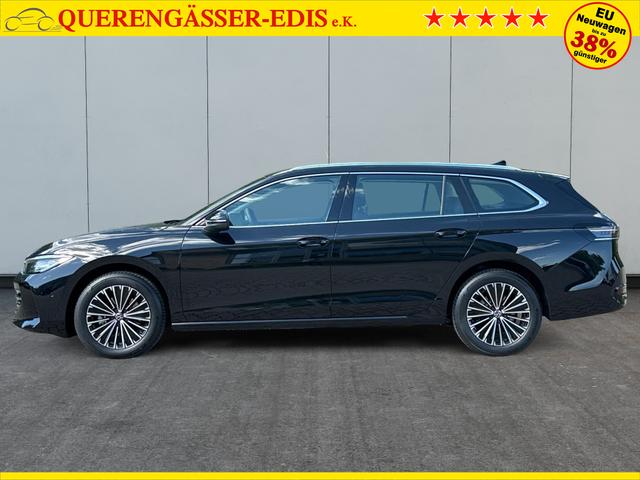 Volkswagen / Passat Variant / Schwarz / / / DSG+AHK+NAVI+MATRIX+MASSAGE+ACC+KAMERA