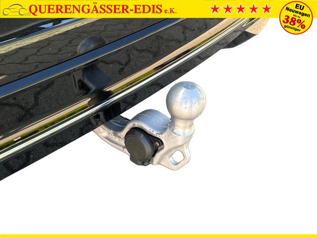 Volkswagen / Passat Variant / Schwarz / / / DSG+AHK+NAVI+MATRIX+MASSAGE+ACC+KAMERA