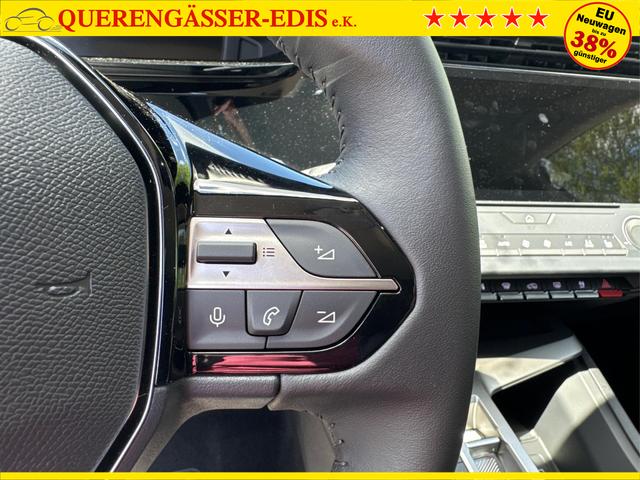 Peugeot / 308 SW / Weiß / / / EAT8+SHZ+AGR+KAMERA+ACC+KLIMA+LED+PDC+17 ALU
