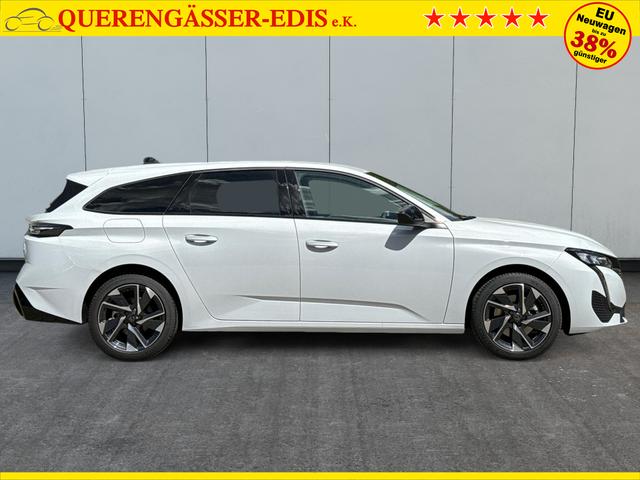 Peugeot / 308 SW / Weiß / / / EAT8+SHZ+AGR+KAMERA+ACC+KLIMA+LED+PDC+17 ALU