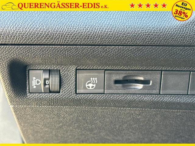 Peugeot / 308 SW / Blau / / / e-DSC6+SHZ+AGR+KAMERA+ACC+KLIMA+LED+PDC+17 ALU