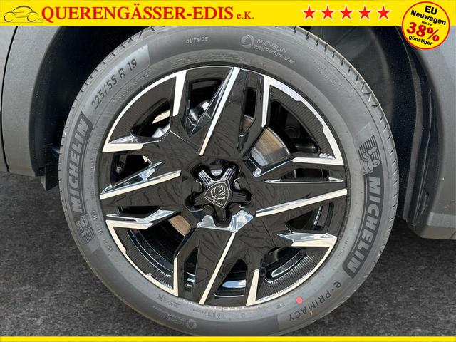 Peugeot / 5008 / Grau / / / e-DSC6+7 SITZE+NAVI+KAMERA+LED+19 ALU+KLIMA+PANORAMADISPLAY