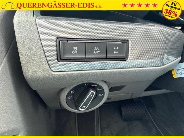 Volkswagen / T6 California / Grau / / / HOINS PRIVAT > NICHT LÖSCHEN!!! ||| KAMERA+MARKISE+PDC+ACC