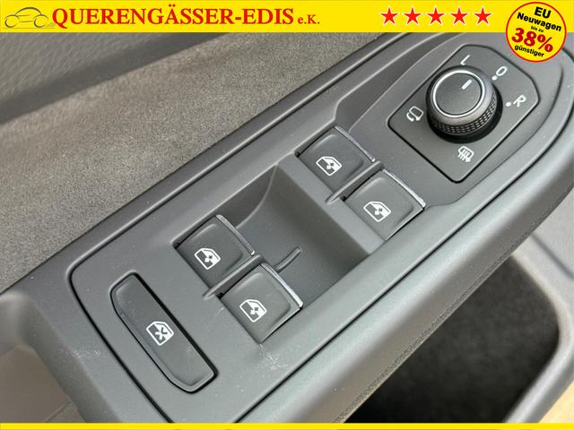 Volkswagen / Golf / Grau / / / KAMERA+18 ALU+ACC+LED+SHZ+KLIMA+KESSY+ARTVELOURS