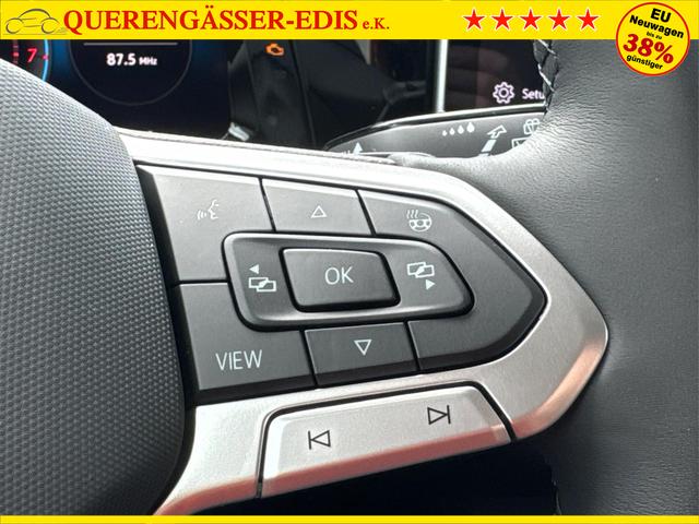 Volkswagen / Golf / Grau / / / KAMERA+18 ALU+ACC+LED+SHZ+KLIMA+KESSY+ARTVELOURS