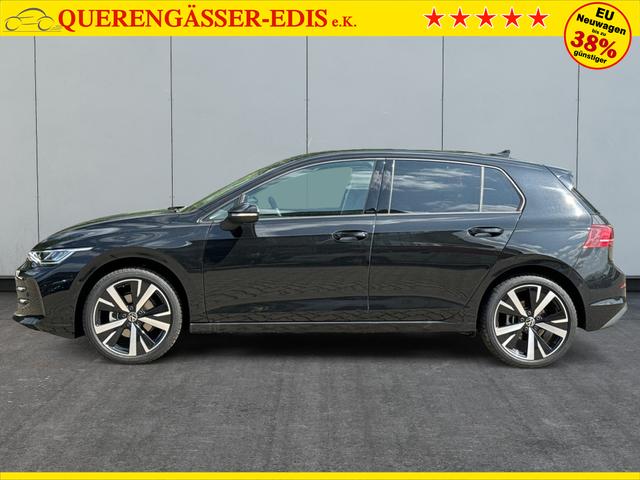 Volkswagen / Golf / Schwarz / / / KAMERA+18 ALU+ACC+LED+SHZ+KLIMA+KESSY+ARTVELOURS