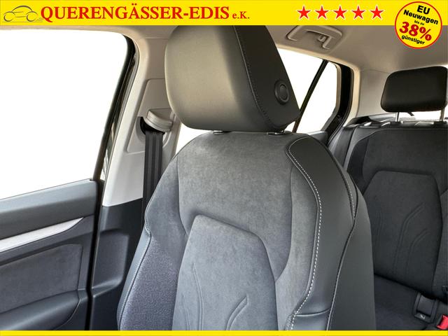 Volkswagen / Golf / Schwarz / / / KAMERA+18 ALU+ACC+LED+SHZ+KLIMA+KESSY+ARTVELOURS