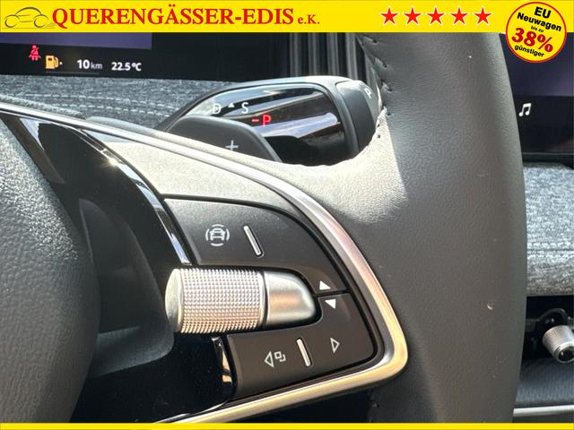 Skoda / Superb Combi / / / / DSG+4WD+NAVI+EL. HECKKL.+SHZ V+H