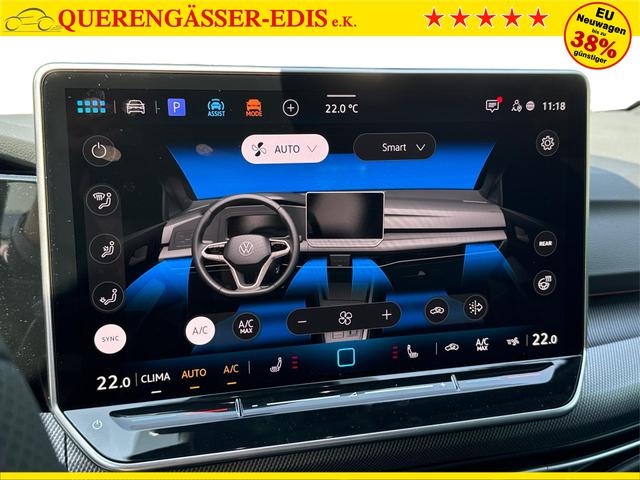 Volkswagen / Golf / Grau / / / KAMERA+ACC+LED-PLUS+18 ALU+SHZ+KESSY