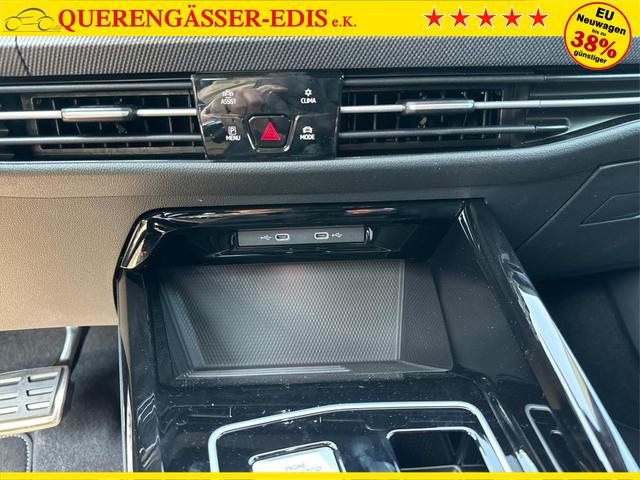 Volkswagen / Golf / Grau / / / KAMERA+ACC+LED-PLUS+18 ALU+SHZ+KESSY